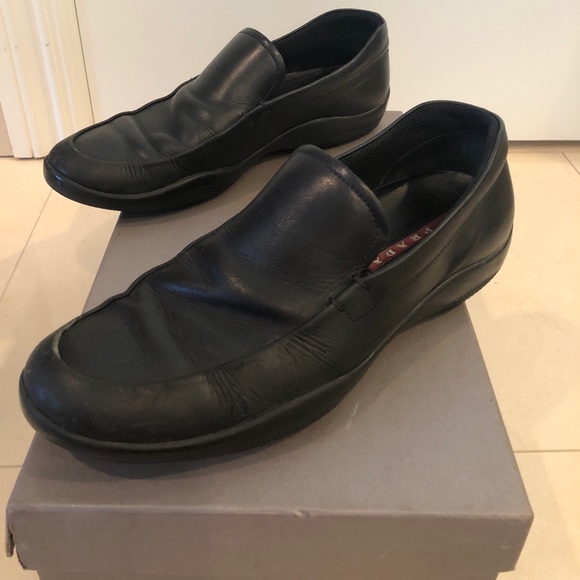 Prada Authentic Leather Loafers - Picture 4 of 7
